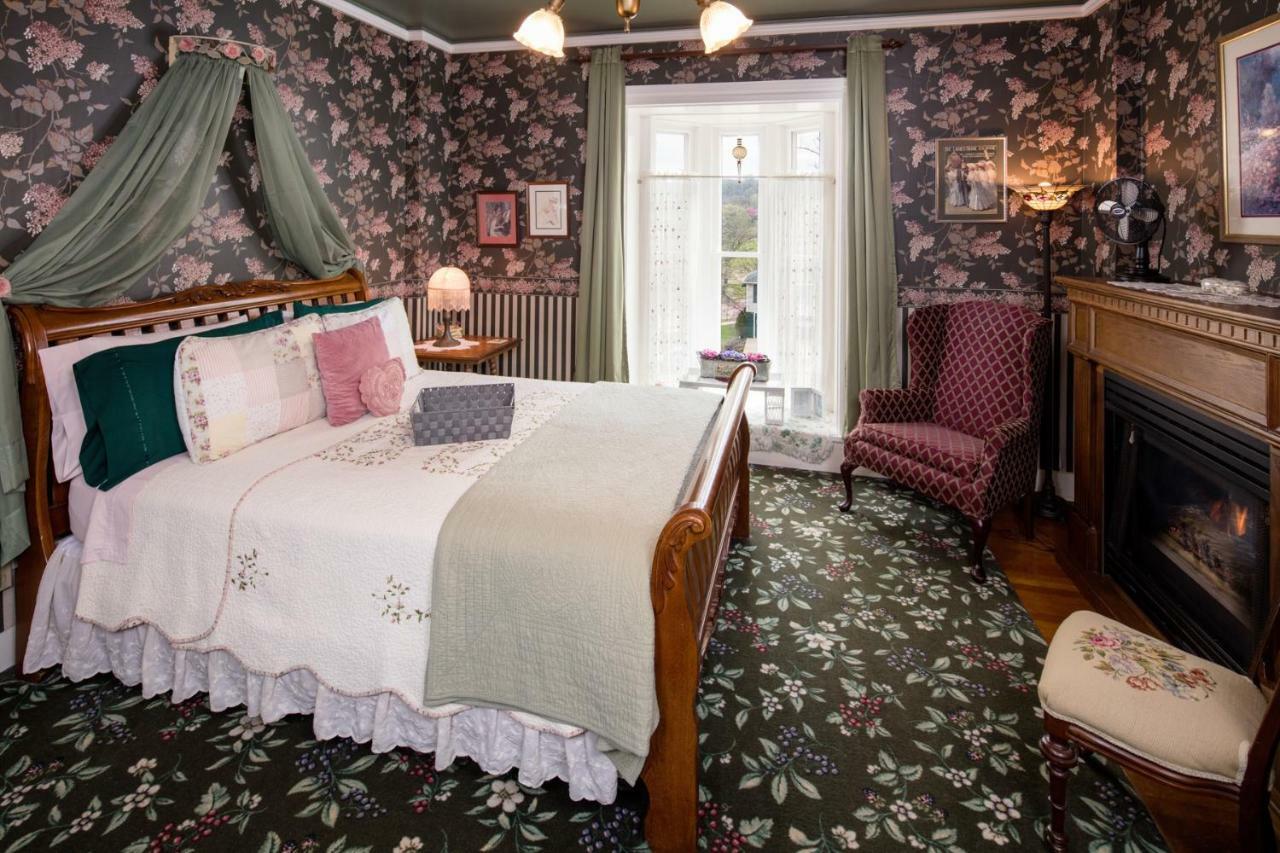 Bed and Breakfast The Steamboat House Galena Exterior foto